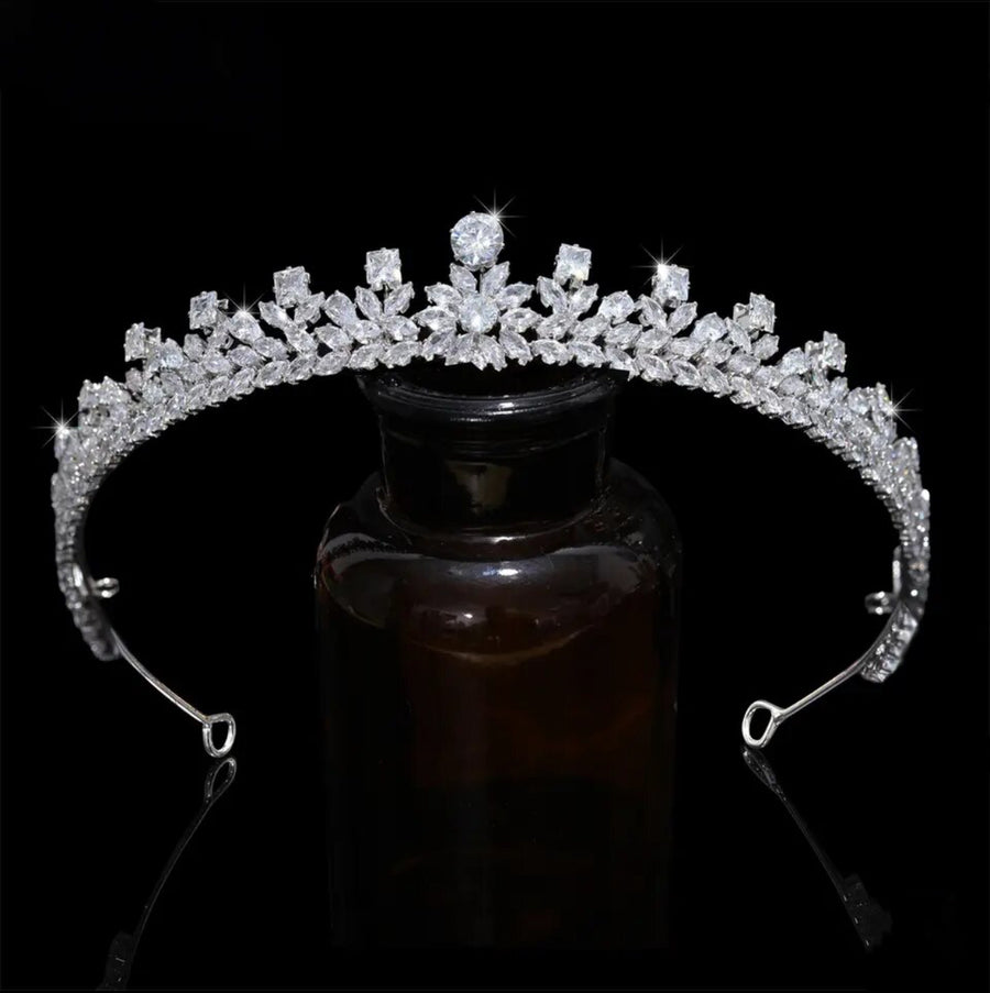 Dajana Bridal Crown l (2 colours)