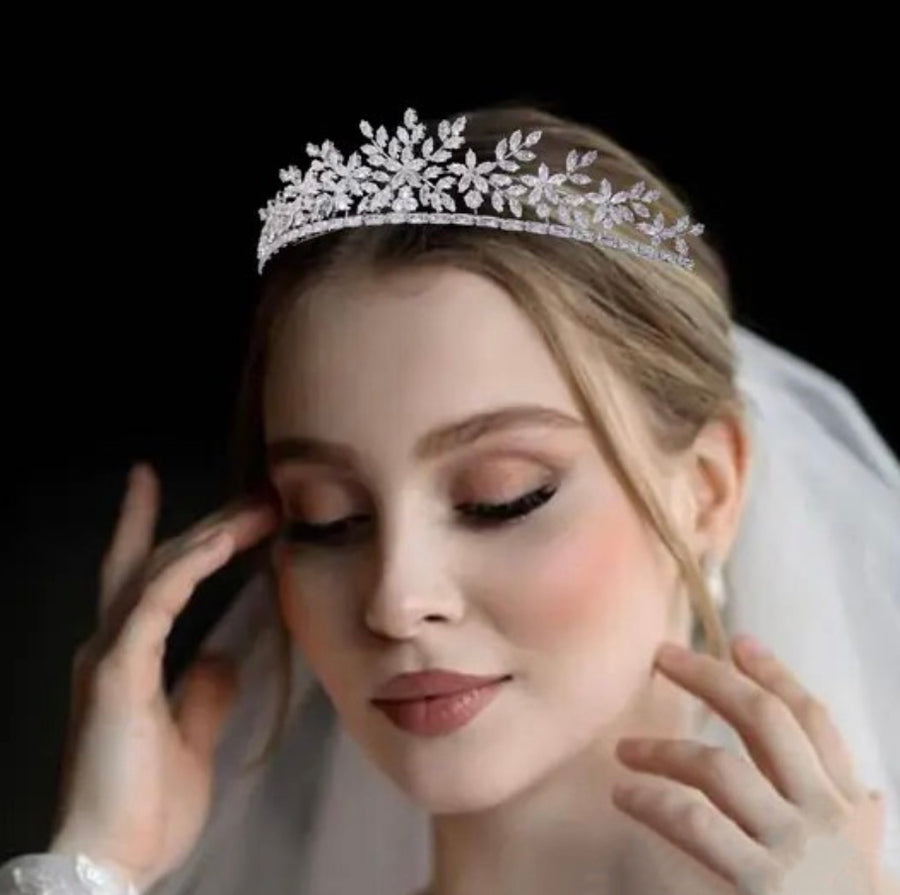 Estelle Bridal Crown