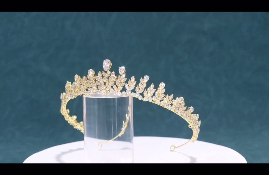 Pandora Bridal Crown Gold